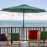 Pili Pili Sunrise Beach